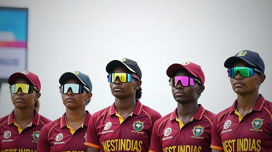 लाहौर का झूठा स्कोर: जब स्क्रीन ने इंग्लैंड को जीता दिखाया और एक रिव्यू ने नतीजा पलट दिया लाहौर का झूठा स्कोर: जब स्क्रीन ने इंग्लैंड को जीता दिखाया और एक रिव्यू ने नतीजा पलट दिया